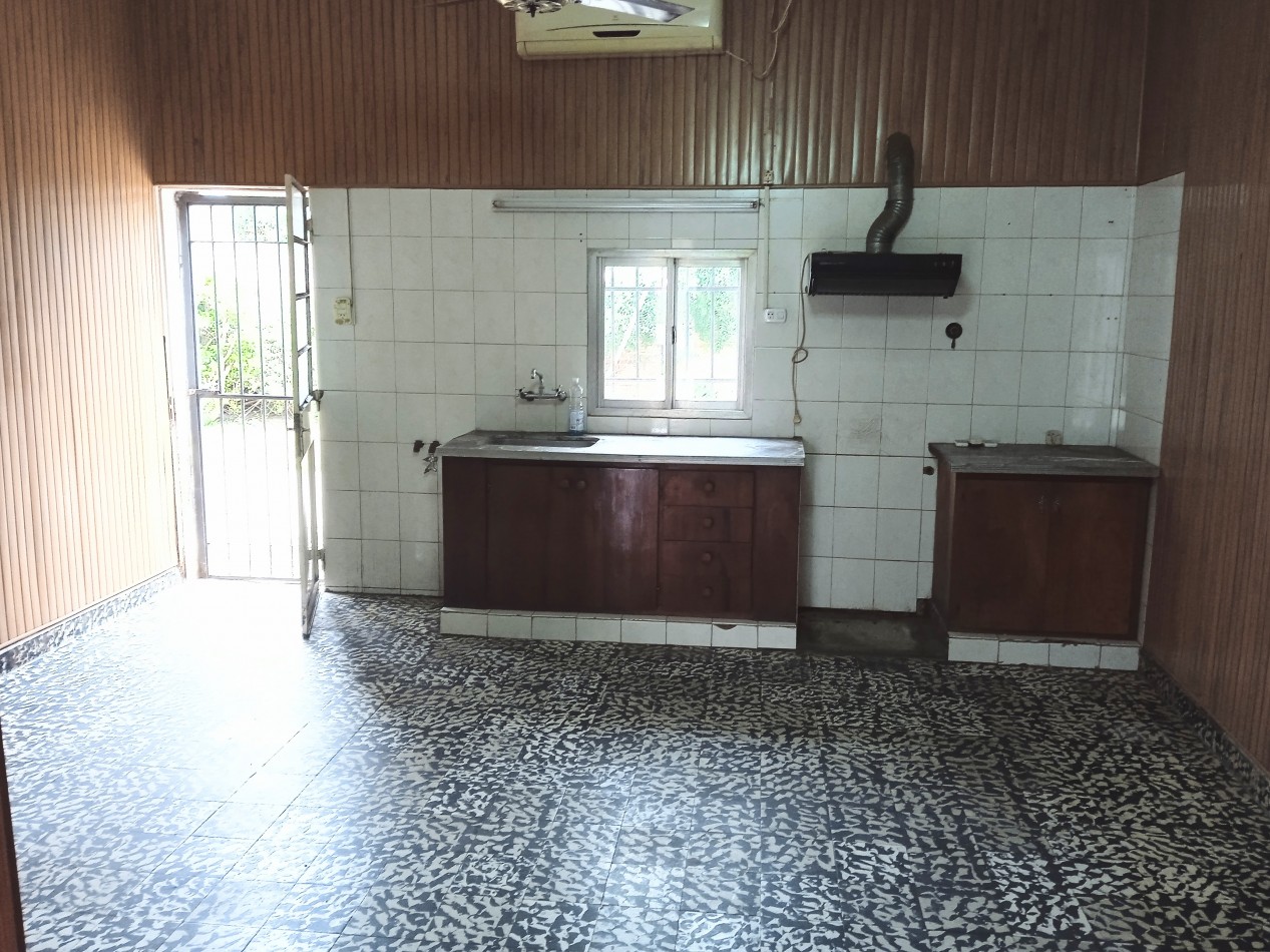 EN VENTA CASA CON PATIO VERDE VENDIDA